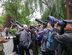包含东道主代表团长枪短炮，战无不胜的词条